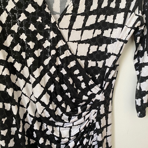 Joseph Ribkoff Vintage V-Neck Wrap Midi Dress - Picture 5 of 6